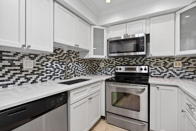 21-web-or-mls-3324-2604
