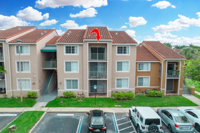 3rd floor Condo