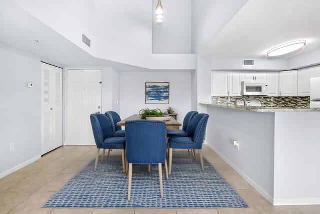 DiningRoom (1)