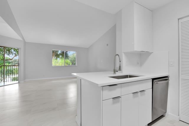 4005 W McNab Rd, 302C, Pompano Beach - 9