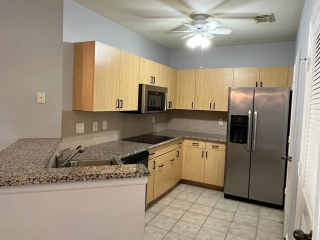 Open kitchen