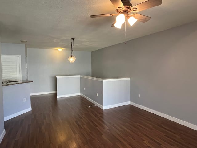 Dinning:living area