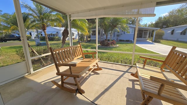 Screened Patio