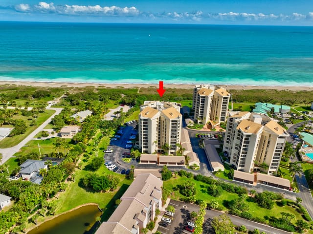 Seascape I in Ocean Village