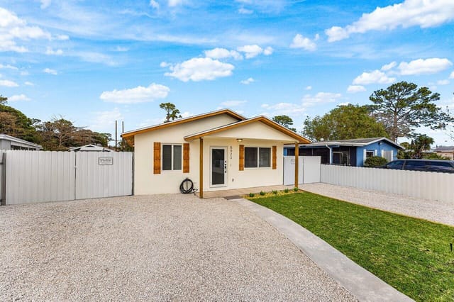 005-5923MangoRoad-WestPalmBeach-FL-33413