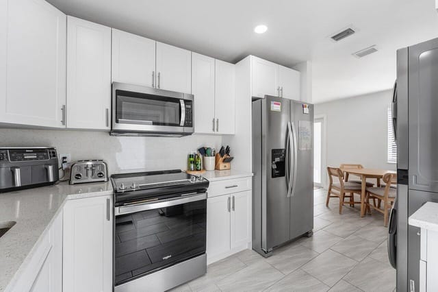 012-5923MangoRoad-WestPalmBeach-FL-33413