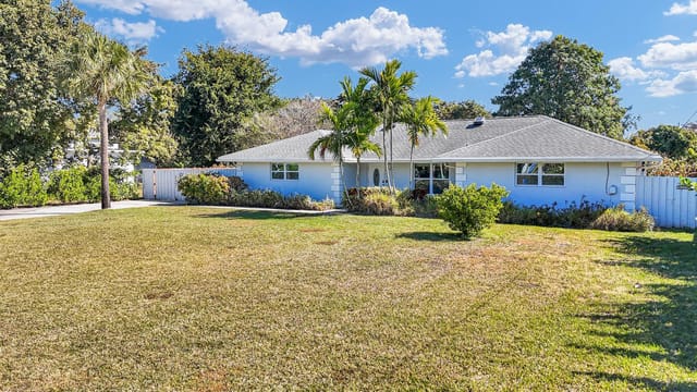 3150 Gulfstream Rd, Lake Worth - 33