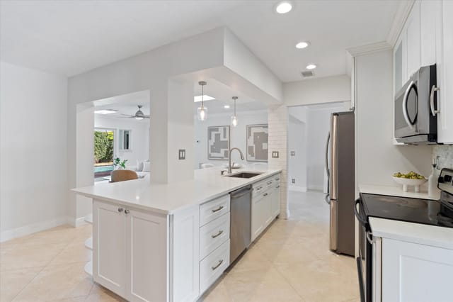 Open kitchen