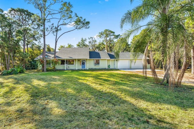 003-1795646thCourtNorth-TheAcreage-FL-33