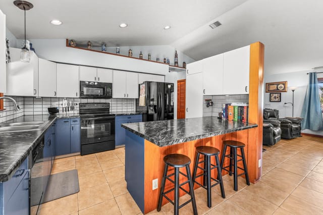 012-1795646thCourtNorth-TheAcreage-FL-33