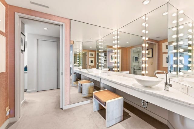 Master Dressing Area