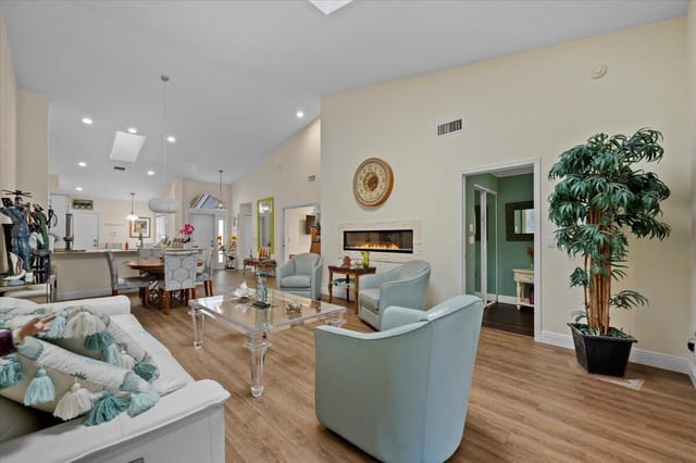 Living + Entrance
