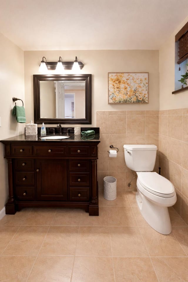 11 Colonial Club Dr 201 Primary Bathroom