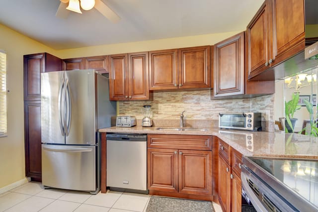 219 Lake Meryl Drive (22)