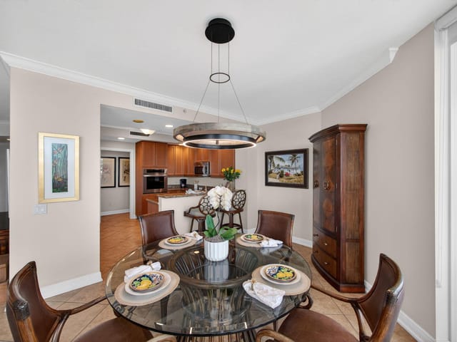 Breakfast Nook