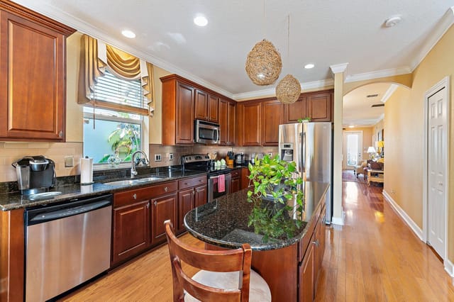 021-6024SECrookedOakAve-HobeSound-SMALL