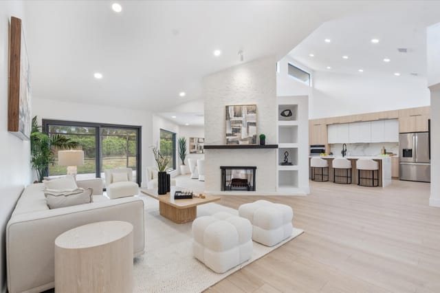 29-3093 NW 28th Terr Boca Raton, FL-305