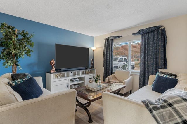 Living Room R.jpg-SMALL