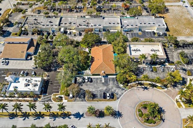 013-100IntracoastalPointeDr-Jupiter-SMAL