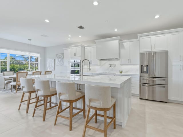 Breakfast Bar Kitchen