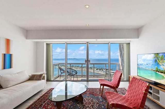 11-web-or-mls-2451-brickell-ave