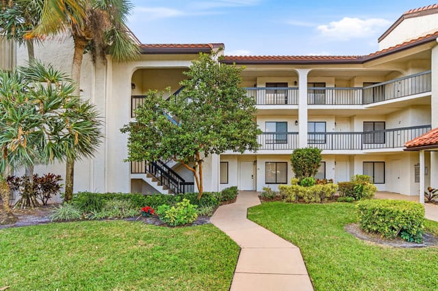 001-5380CedarLakeDrive-102-BoyntonBeach-