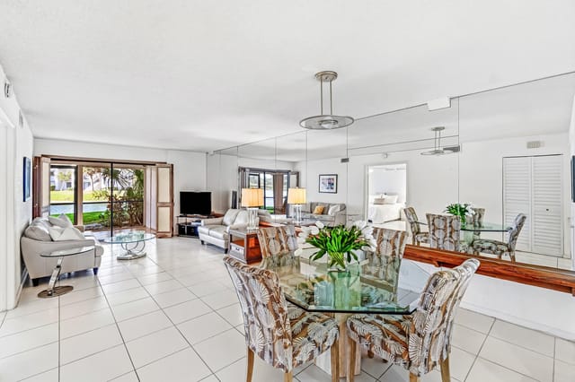 006-5380CedarLakeDrive-102-BoyntonBeach-