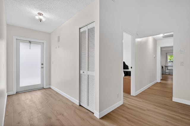 Front Door Hallway - 293 SW 28th Ave.
