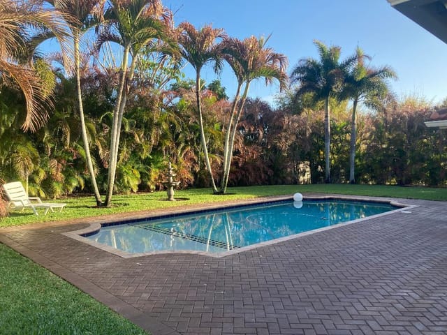 Woodcrest Pool