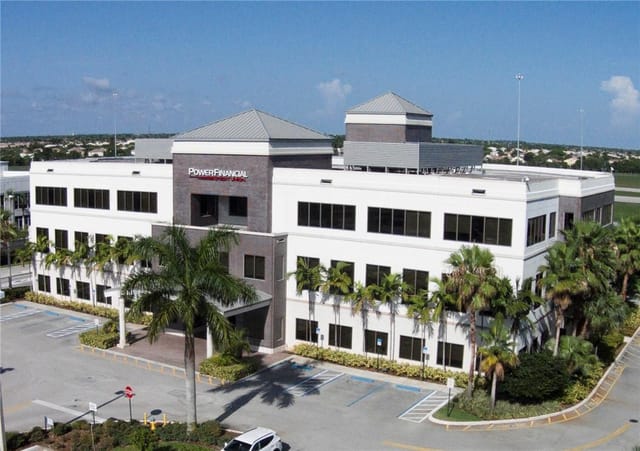 2020 NW 150th Avenue 304, Pembroke Pines, FL 33028
