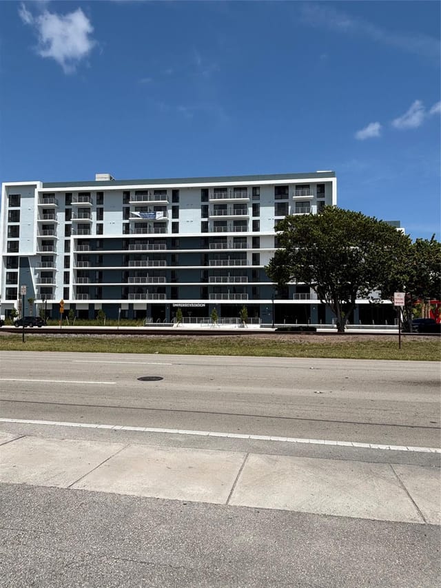 2127 Polk Street, Hollywood, FL 33020