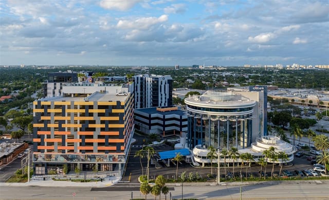 3101 N Federal Highway 301, Oakland Park, FL 33306