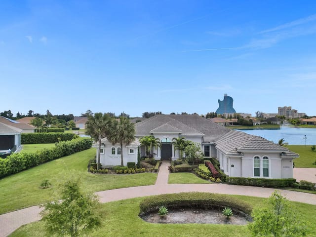 4878 W Sterling Ranch Circle, Davie, FL 33314