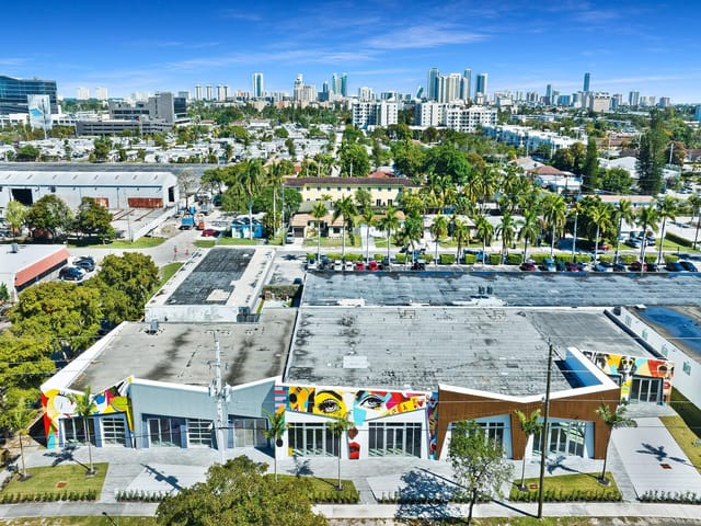 410 NE 1st Avenue, Hallandale Beach, FL 33009