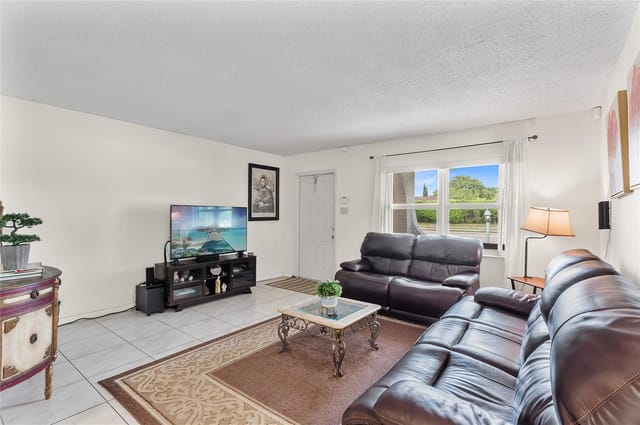 1010 NW 49th Court, Deerfield Beach, FL 33064