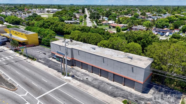 20390 S Dixie Highway, Cutler Bay, FL 33189