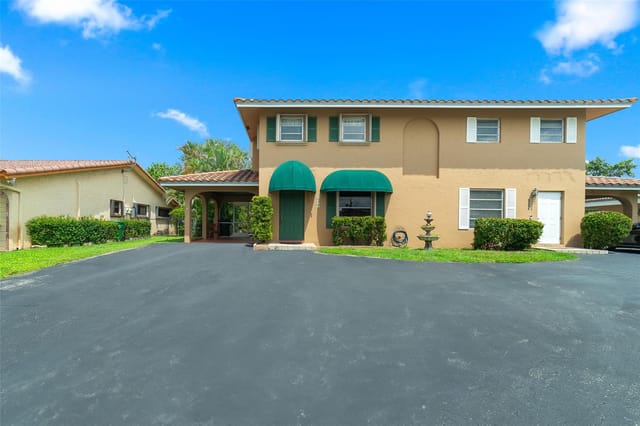 8939 NW 27th Street, Coral Springs, FL 33065