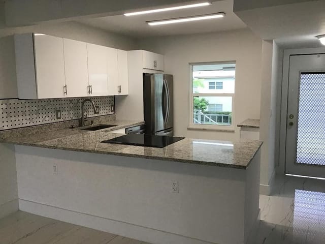 7600 NW 4th Place 207, Margate, FL 33063