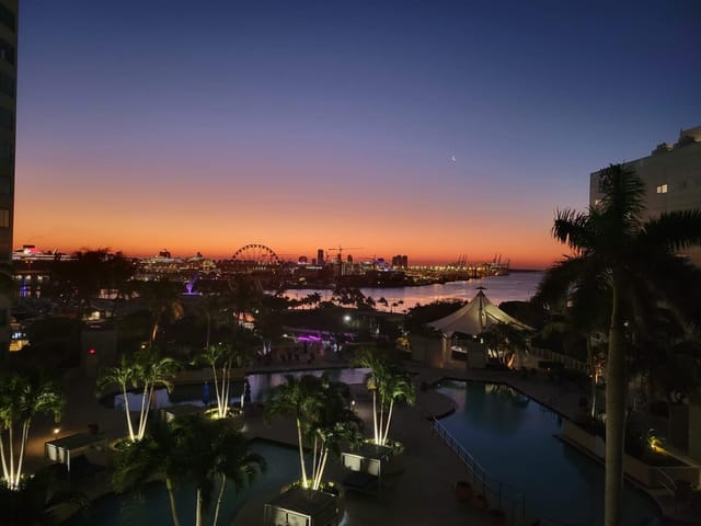 VIEW AT NIGHT