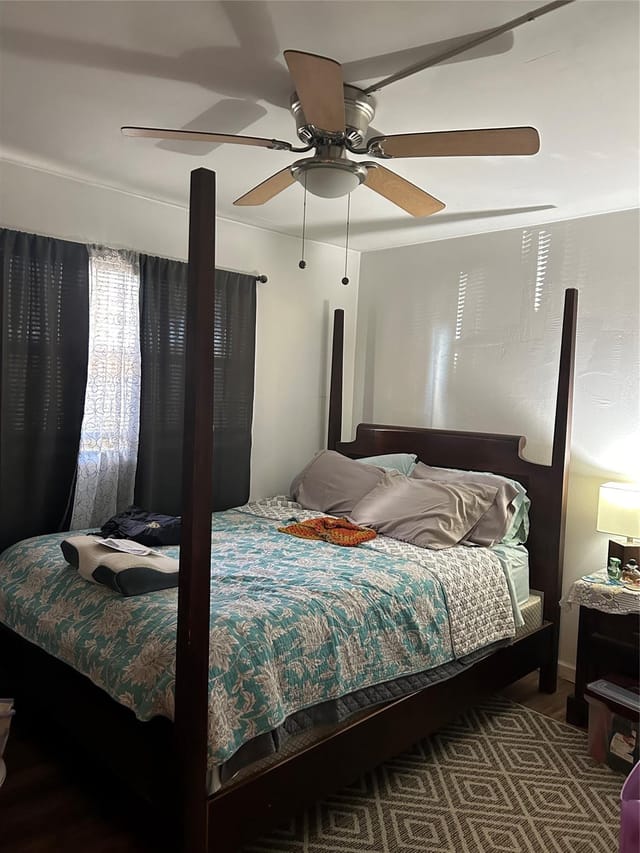 Guest bedroom
