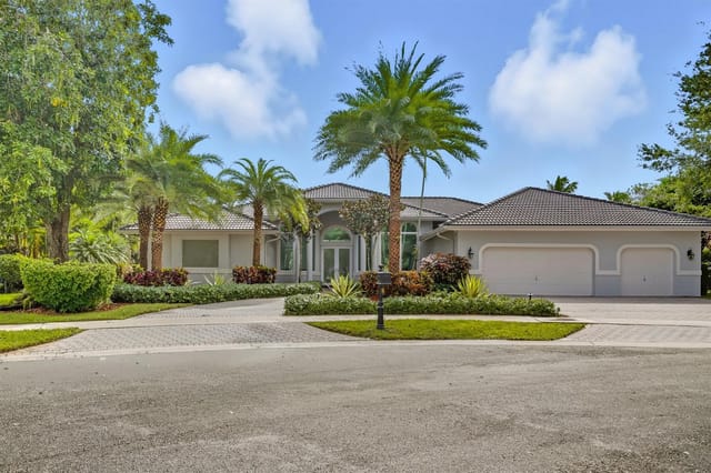 2906 Medinah, Weston, FL 33332