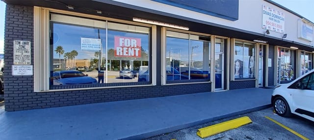 888 E Oakland Park Boulevard 888, Oakland Park, FL 33334