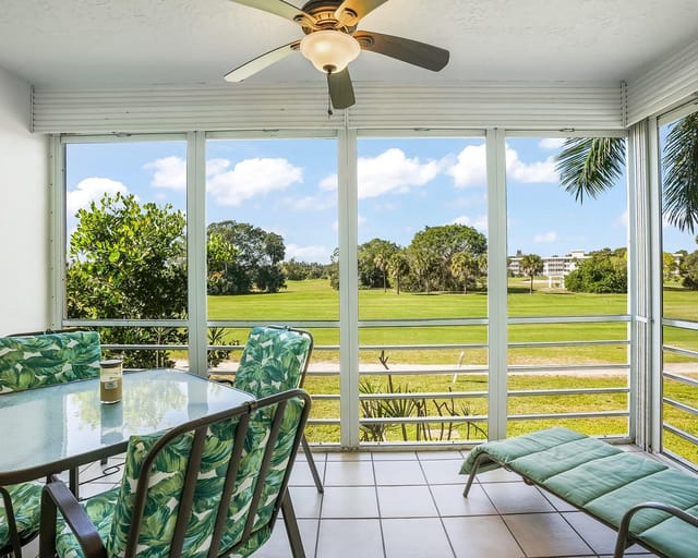 2671 S Course Drive 203, Pompano Beach, FL 33069