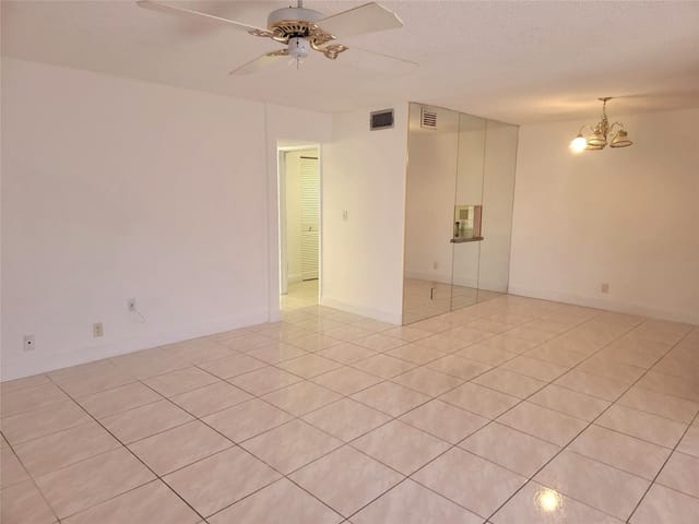 Living / Dining room