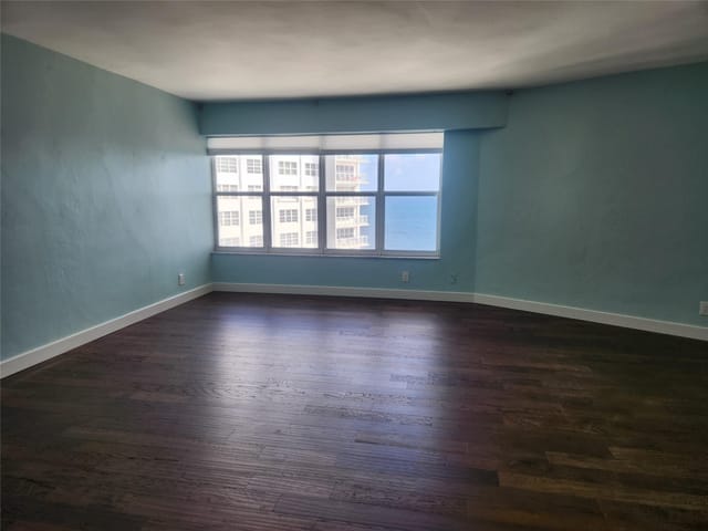 direct east view- No balcony