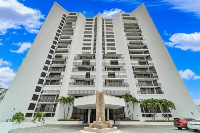 300 Three Islands Boulevard 306, Hallandale Beach, FL 33009
