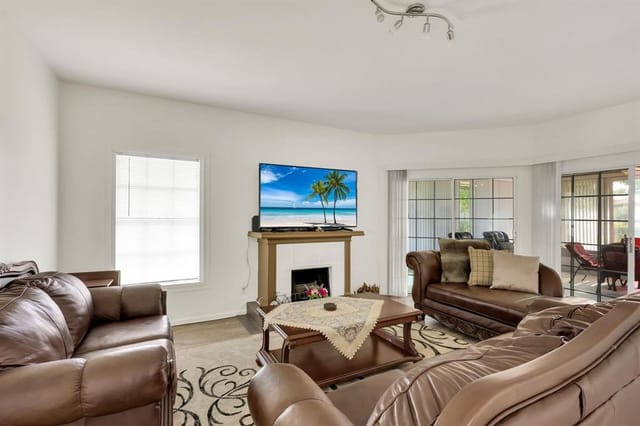 7334 Pine Creek Way, Port St. Lucie, FL 34986