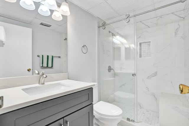 1055 Country Club Drive 305, Margate, FL 33063