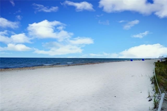NLG BEACH ACCESS