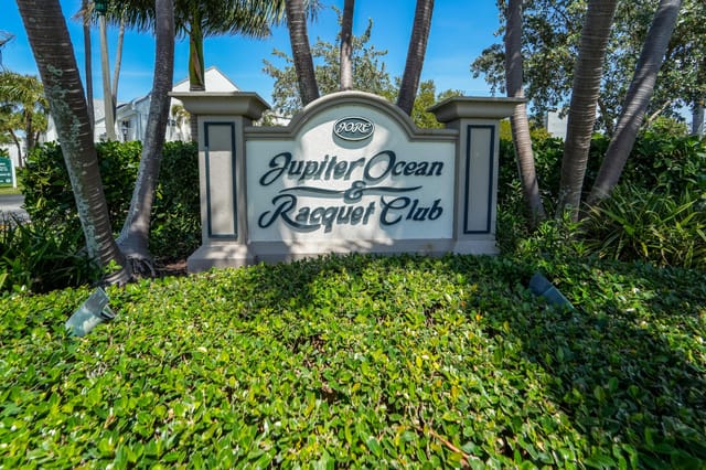 1605 S Us Highway 1 303m1, Jupiter, FL 33477